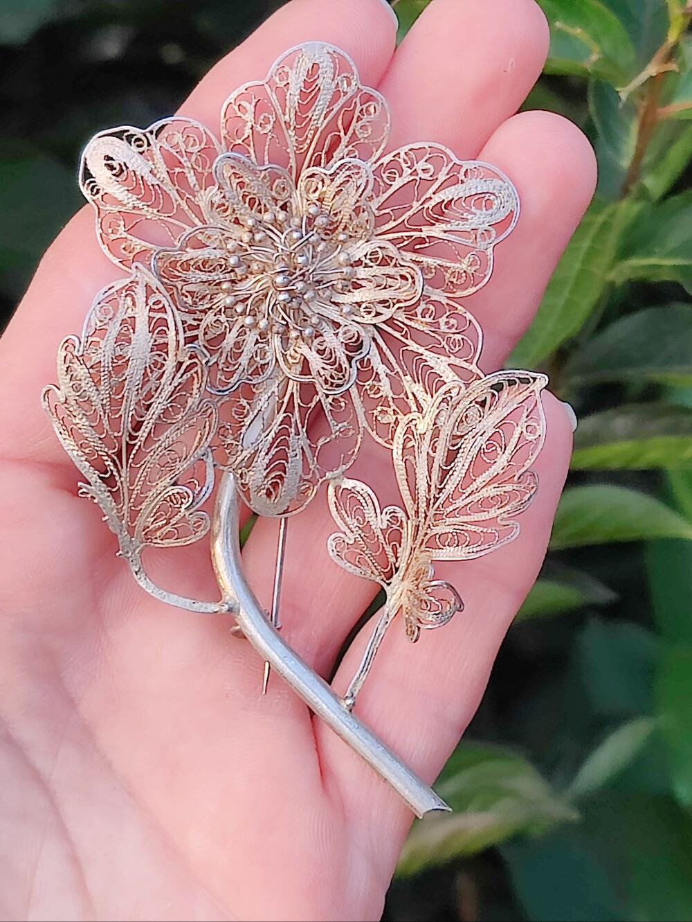 🌺 Vintage Sterling Silver Siam Sterling Silver Flower Brooch